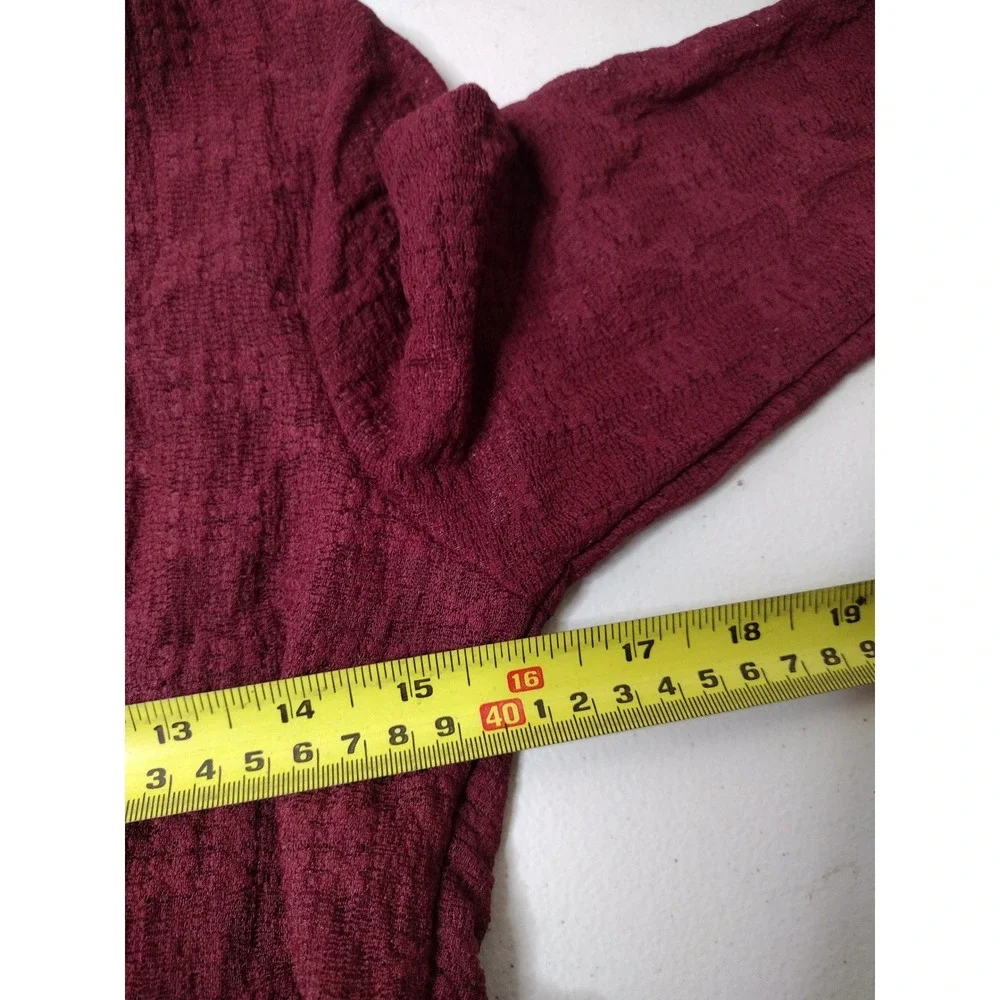 Truth Be Told Burgundy Peplum Top Long Sleeve Textured Ruffle Hem Women Large